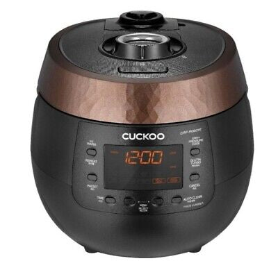 CUCKOO CRP-R0607F Reiskocher (890 Watt, Braun/Schwarz)
